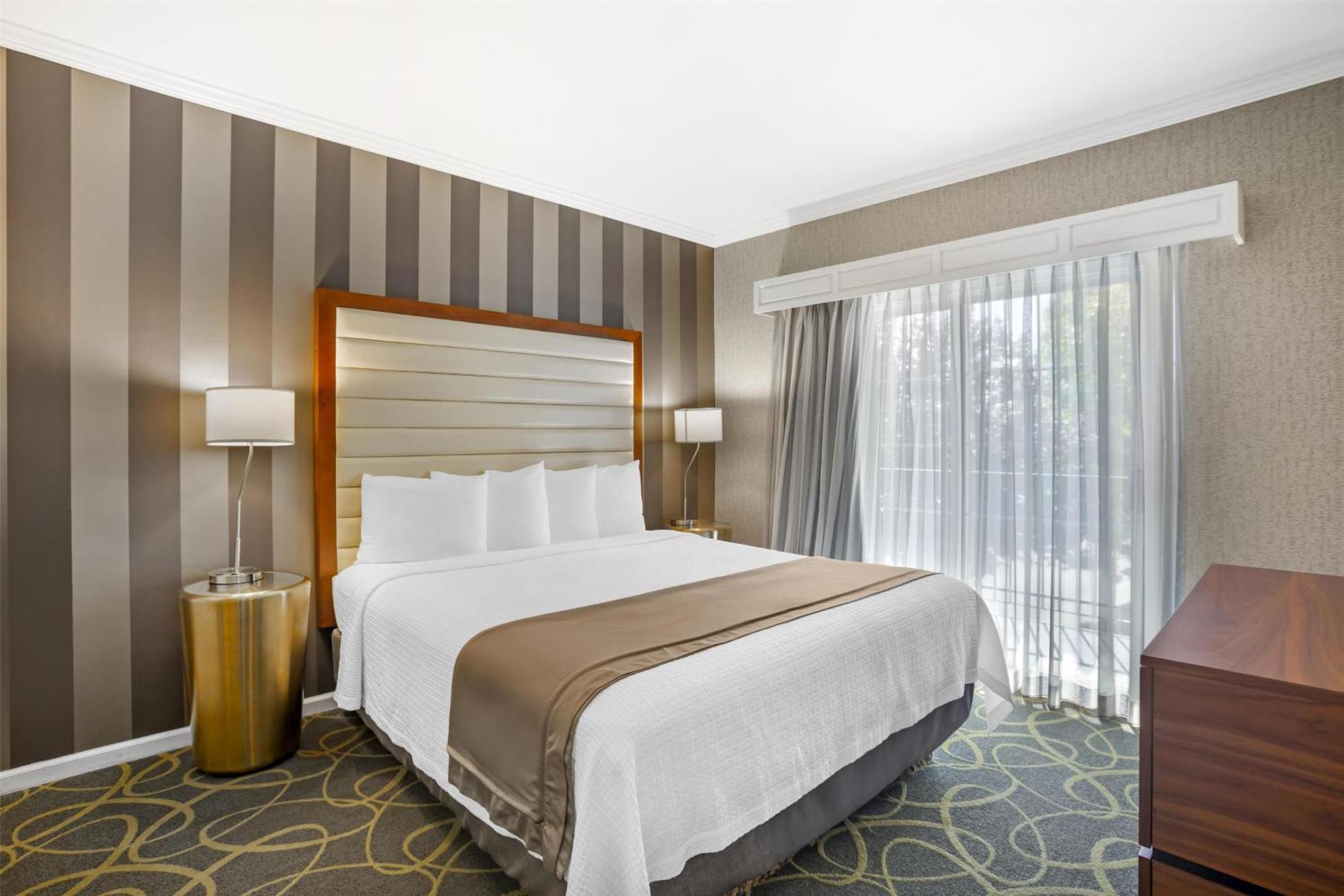 Best Western Plus Dixon Davis Extérieur photo